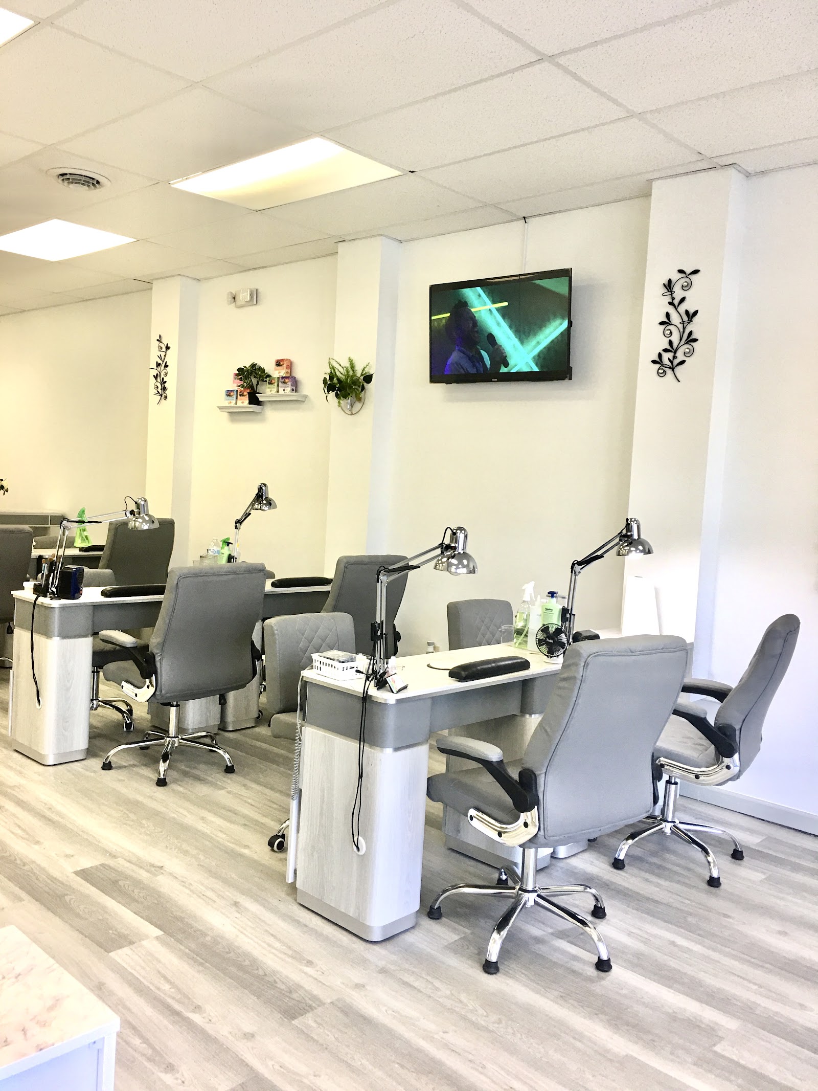Glamour Nails & Spa nail work in Ballston Spa, New York
